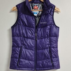 Columbia Women's Deep Purple Quilted Vest